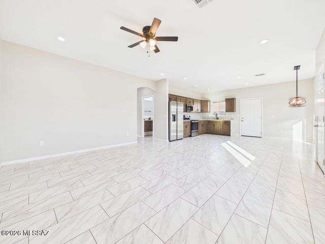 31 E Elm Street, Tucson, AZ 85705