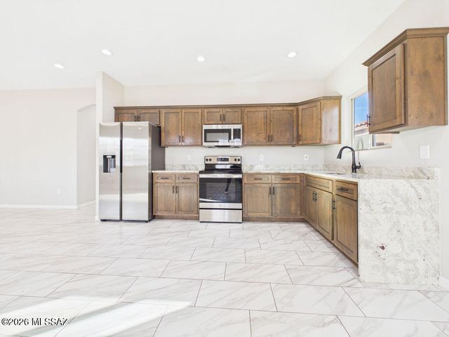 31 E Elm Street, Tucson, AZ 85705