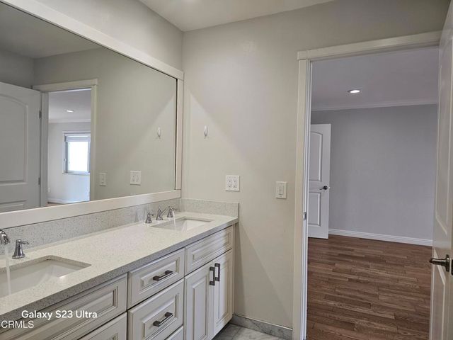 2708 Pinelawn Drive, La Crescenta, CA 91214