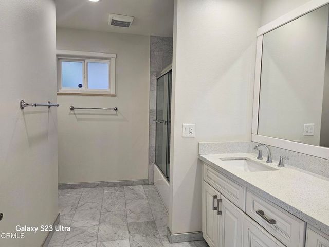 2708 Pinelawn Drive, La Crescenta, CA 91214