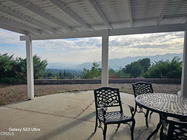 2708 Pinelawn Drive, La Crescenta, CA 91214