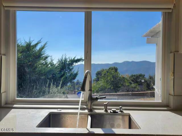 2708 Pinelawn Drive, La Crescenta, CA 91214
