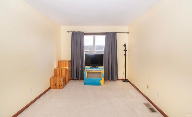 9020 Ashton Pointe Boulevard, Fort Wayne, IN 46819