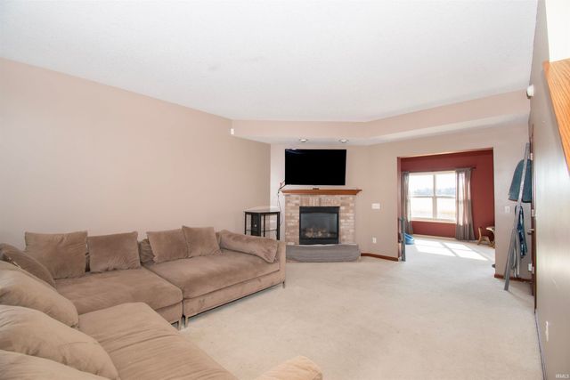 9020 Ashton Pointe Boulevard, Fort Wayne, IN 46819
