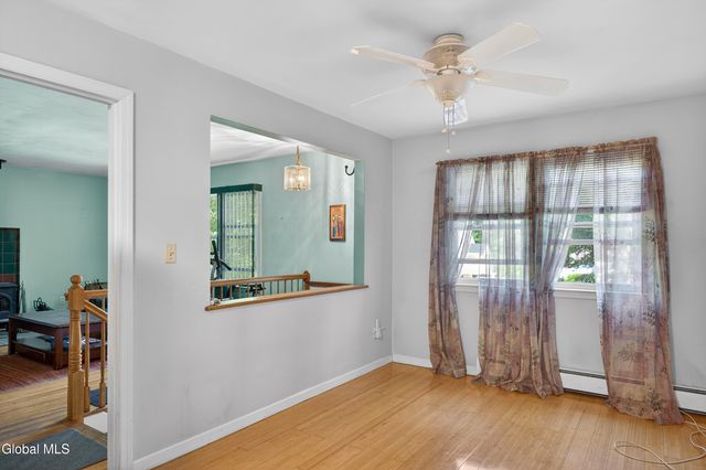 79 Willow Street, Guilderland, NY 12084