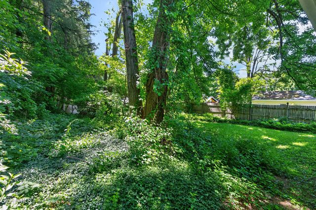 79 Willow Street, Guilderland, NY 12084