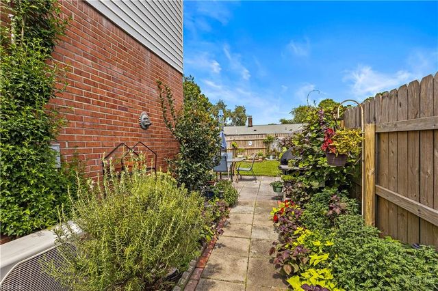 5316 Hamilton LN, Virginia Beach, VA 23462