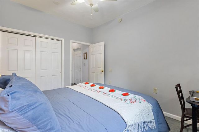 5316 Hamilton LN, Virginia Beach, VA 23462