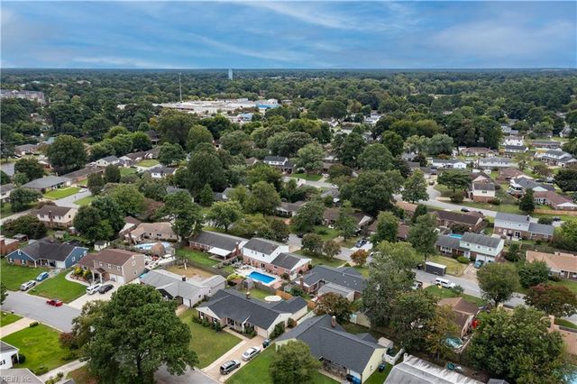 5316 Hamilton LN, Virginia Beach, VA 23462