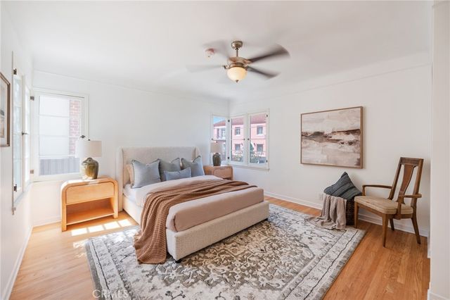 1964 Palmerston, Los Angeles, CA 90027