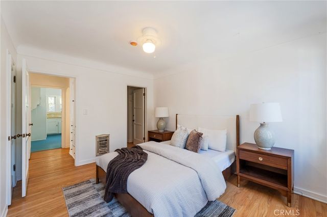 1964 Palmerston, Los Angeles, CA 90027