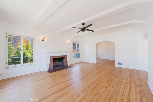 1964 Palmerston, Los Angeles, CA 90027