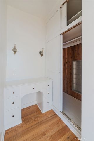 1964 Palmerston, Los Angeles, CA 90027