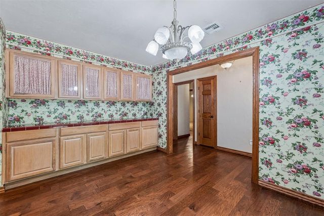 1629 Exeter Court, Oklahoma City, OK 73159