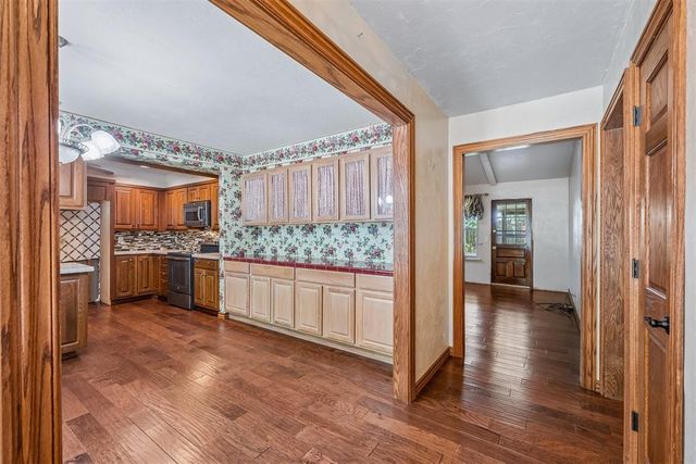 1629 Exeter Court, Oklahoma City, OK 73159