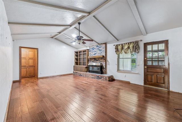 1629 Exeter Court, Oklahoma City, OK 73159
