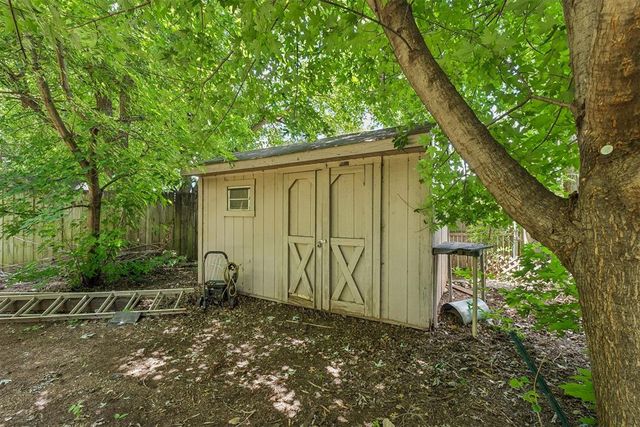 1629 Exeter Court, Oklahoma City, OK 73159
