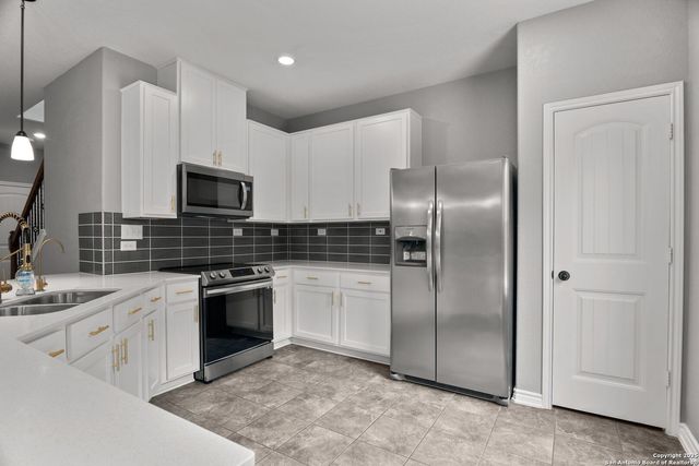 5911 Eckhert Rd Unit 144, San Antonio, TX 78240