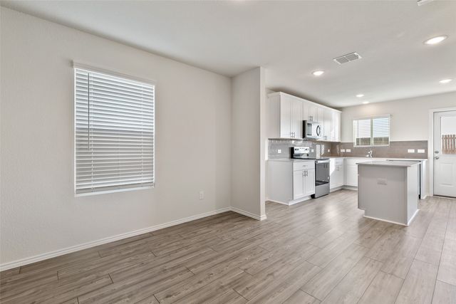 4509 Greenham Lane, Fort Worth, TX 76036