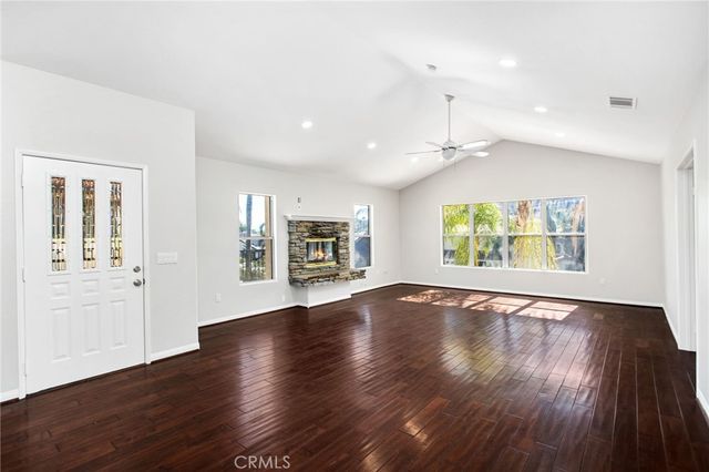 30310 Spray Drive, Canyon Lake, CA 92587