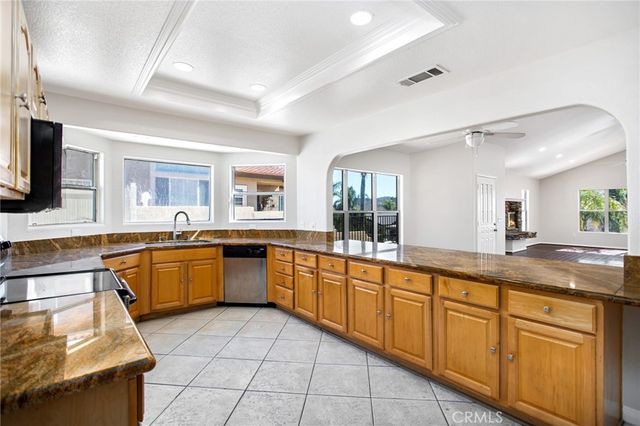 30310 Spray Drive, Canyon Lake, CA 92587