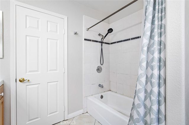 30310 Spray Drive, Canyon Lake, CA 92587