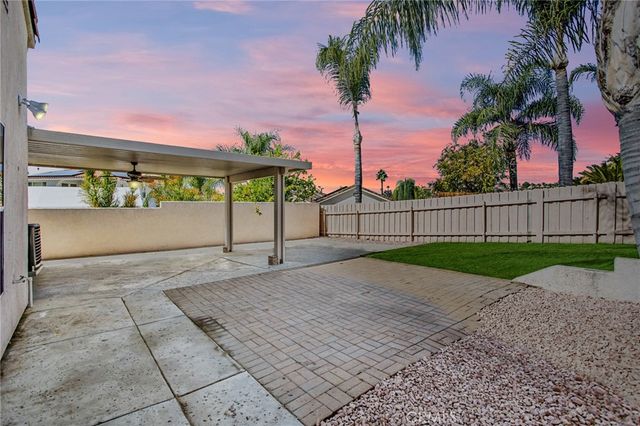 30310 Spray Drive, Canyon Lake, CA 92587