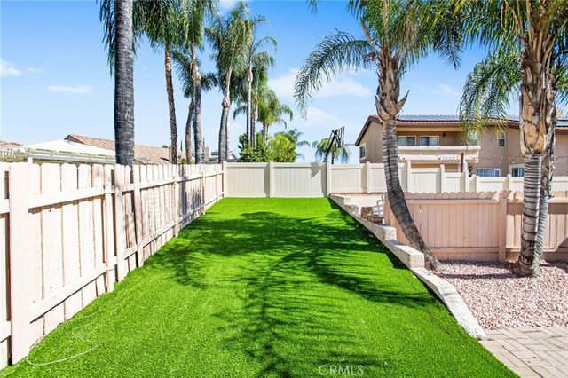 30310 Spray Drive, Canyon Lake, CA 92587