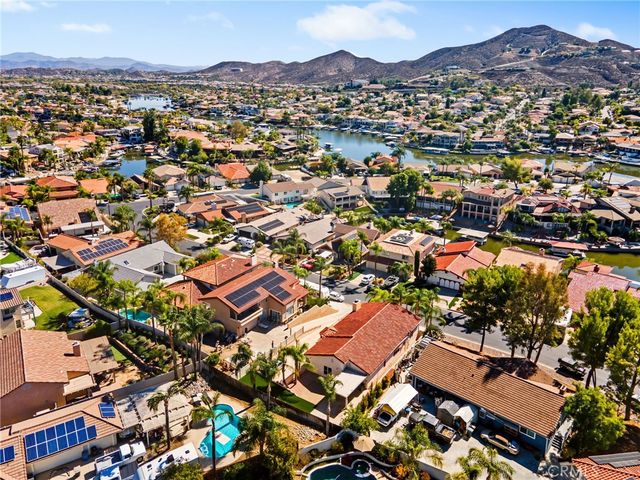 30310 Spray Drive, Canyon Lake, CA 92587