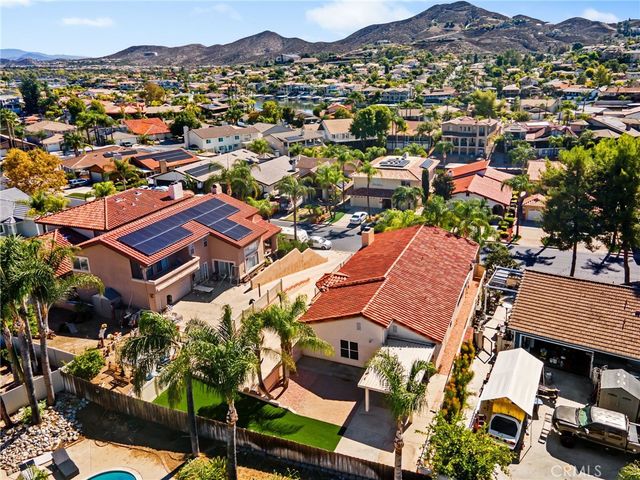 30310 Spray Drive, Canyon Lake, CA 92587