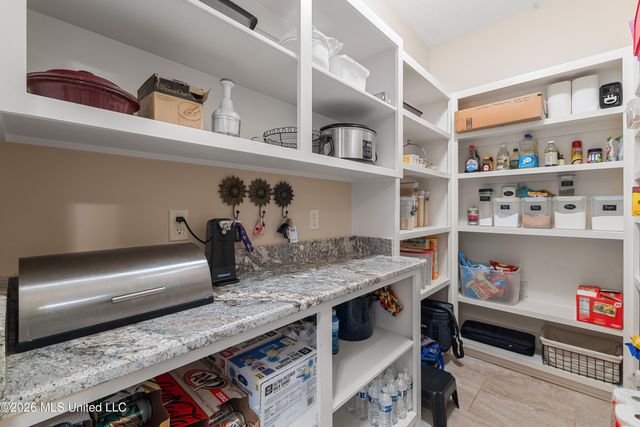 26 W Donnington Court, Hattiesburg, MS 39402
