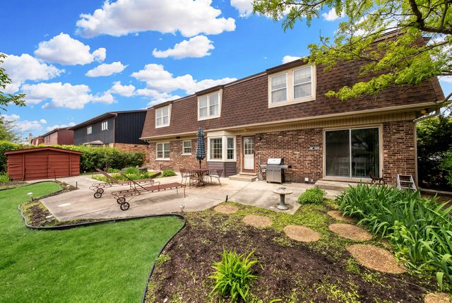 7751 Arcadia Street, Morton Grove, IL 60053