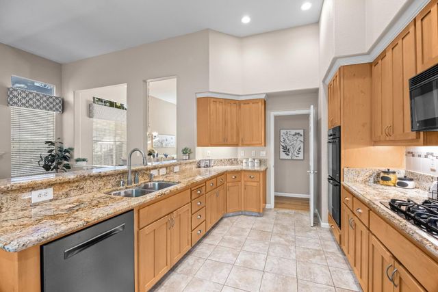 9520 Rancho Hills Drive, Gilroy, CA 95020