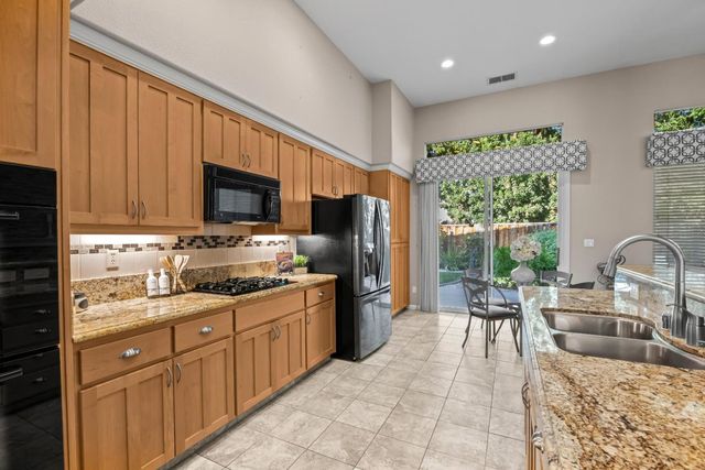 9520 Rancho Hills Drive, Gilroy, CA 95020