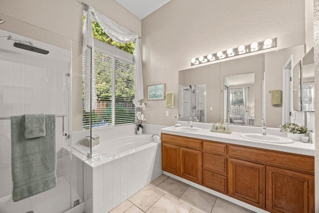 9520 Rancho Hills Drive, Gilroy, CA 95020