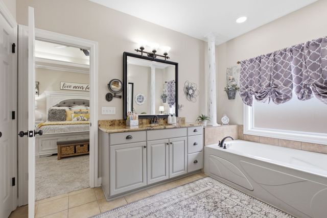113 N Country Club Dr, Hendersonville, TN 37075