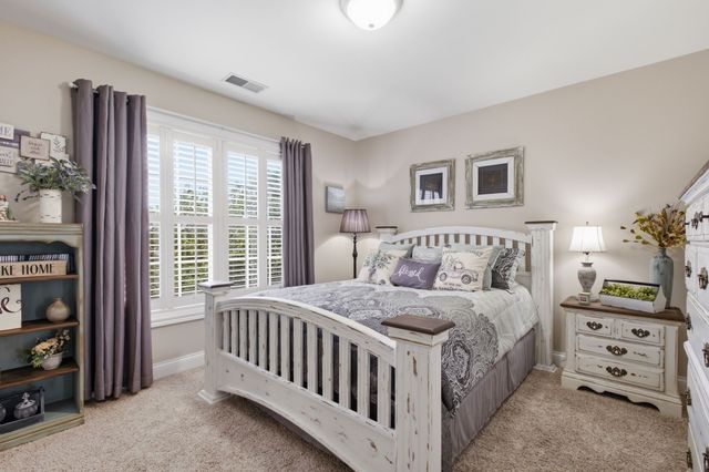 113 N Country Club Dr, Hendersonville, TN 37075