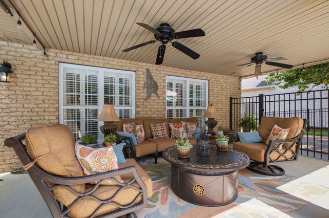 113 N Country Club Dr, Hendersonville, TN 37075