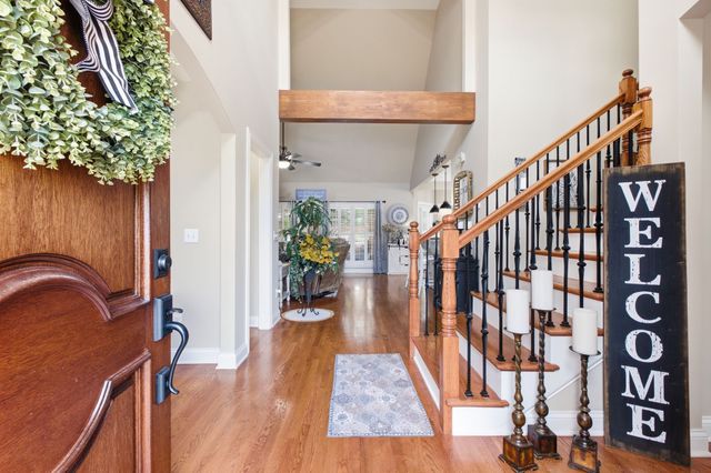 113 N Country Club Dr, Hendersonville, TN 37075