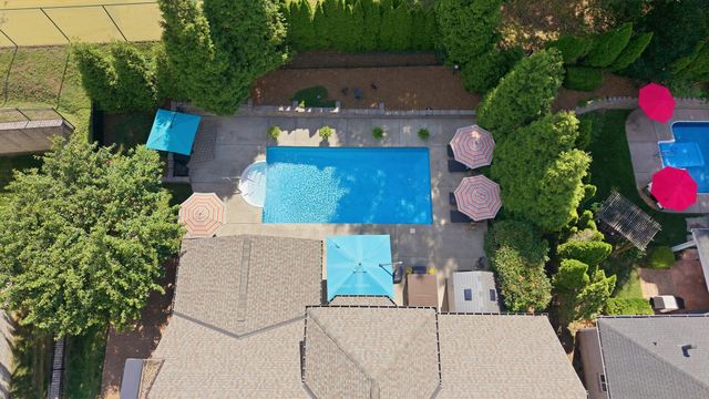 113 N Country Club Dr, Hendersonville, TN 37075