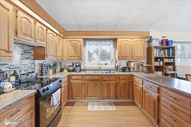 16655 Sterling Highway, Ninilchik, AK 99639