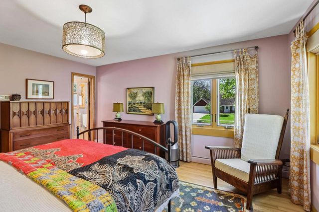 5522 Barton Road, Madison, WI 53711