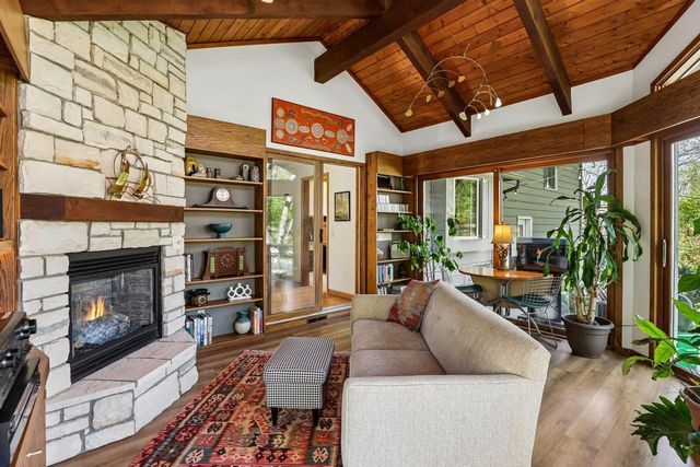 5522 Barton Road, Madison, WI 53711