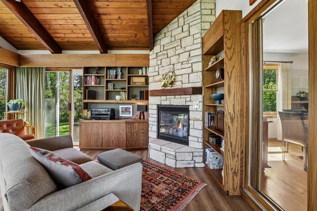 5522 Barton Road, Madison, WI 53711