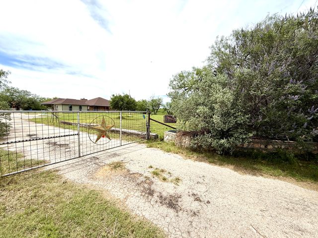 5953 State Highway 208, San Angelo, TX 76905