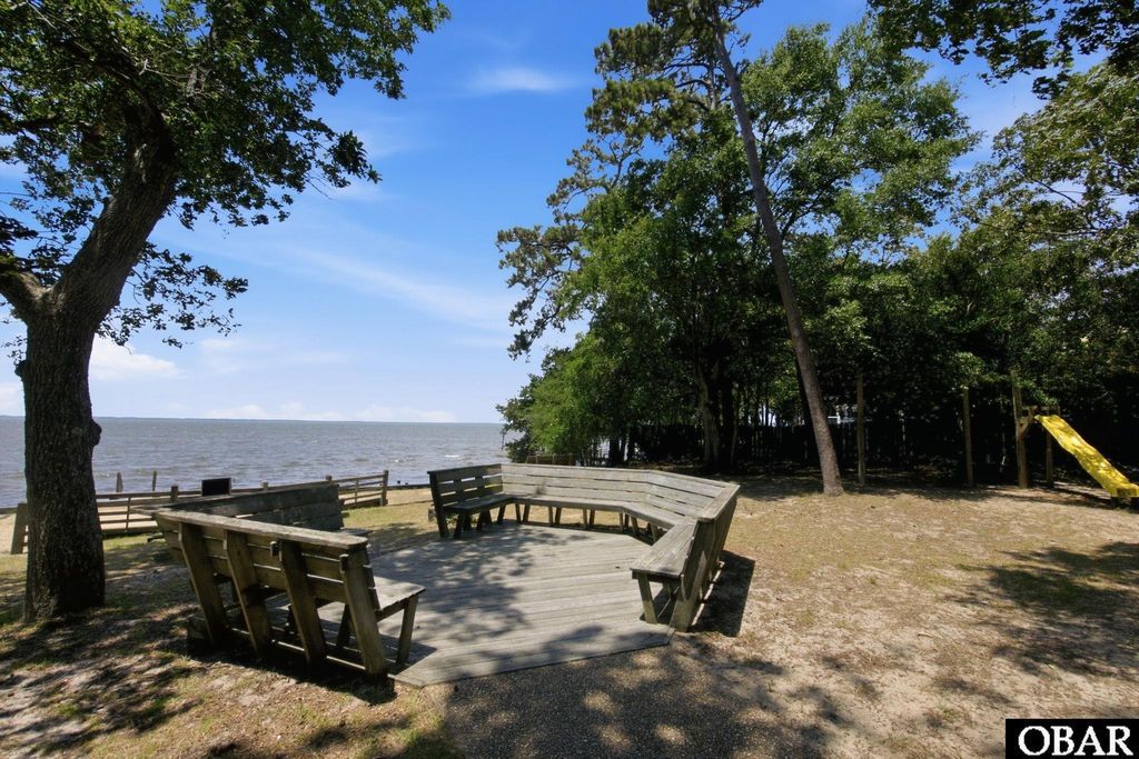 Image 95 of property listing at 63 S Dogwood Trail Lot 2, Southern Shores, NC 27949