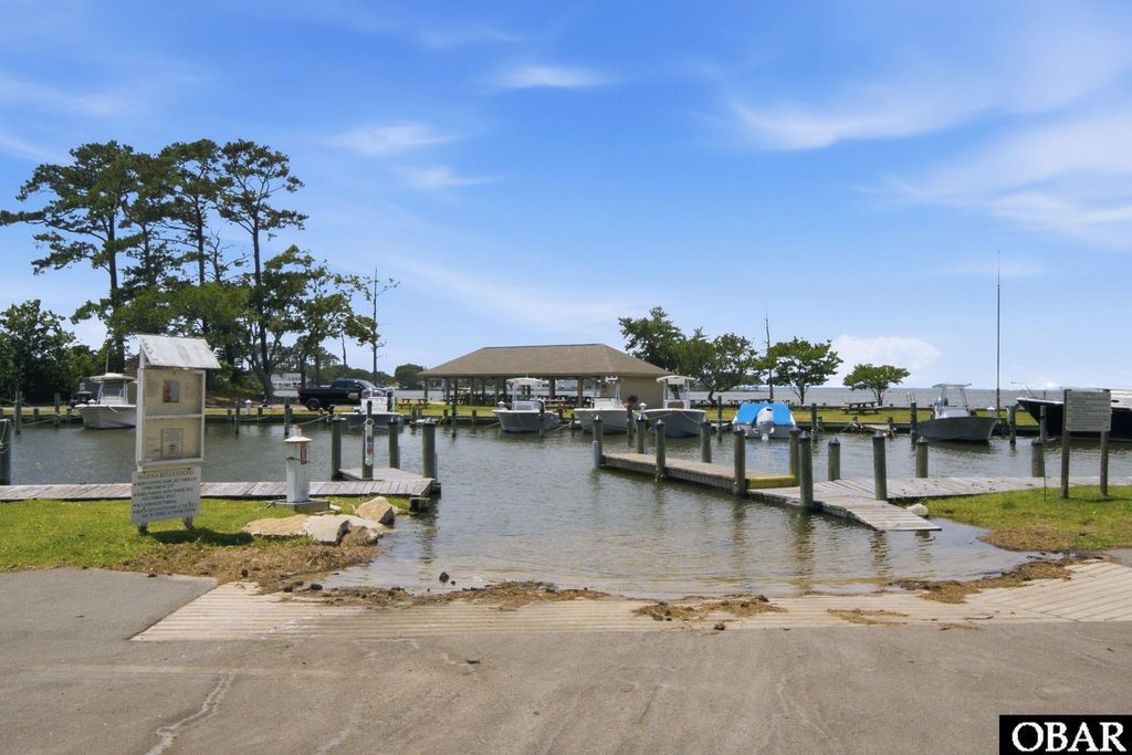 Image 98 of property listing at 63 S Dogwood Trail Lot 2, Southern Shores, NC 27949