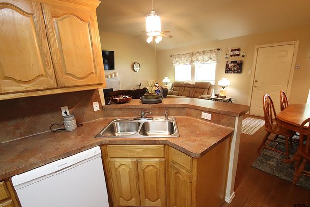 224 CR 2232, Mineola, TX 75773