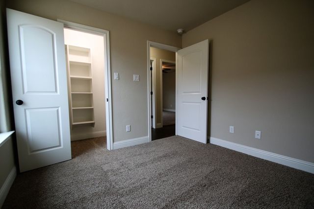 160 Crossbow Court, Weatherford, TX 76088