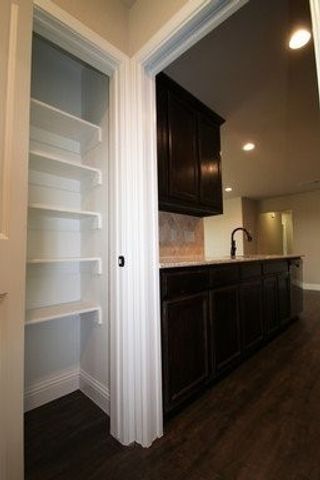 160 Crossbow Court, Weatherford, TX 76088